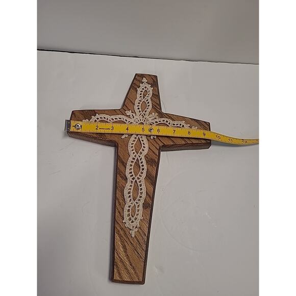 Wood Wall Cross Crucifix Oak Crochet 13" x 9" Hanging Decor Handmade Religious - Picture 2 of 13
